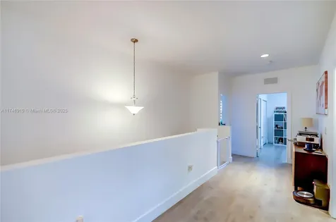 10250 NW 86th Street Doral FL 33178
