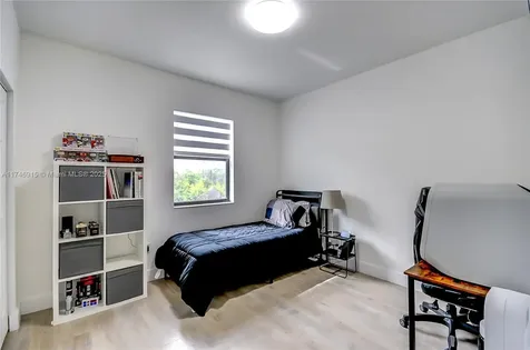 10250 NW 86th Street Doral FL 33178