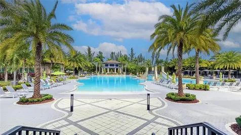 10250 NW 86th Street Doral FL 33178