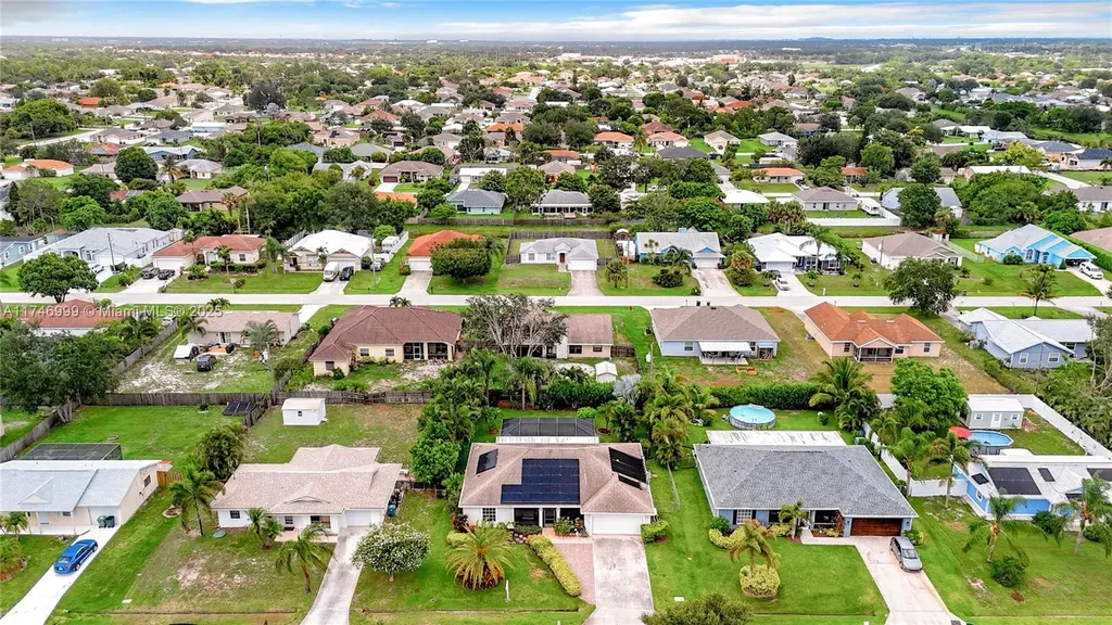 837 SW Amethist Terrace Port St. Lucie FL 34953