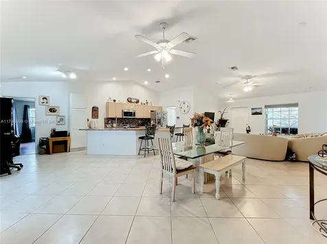 837 SW Amethist Terrace Port St. Lucie FL 34953