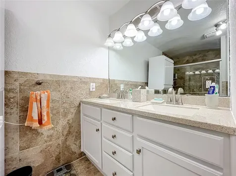 837 SW Amethist Terrace Port St. Lucie FL 34953