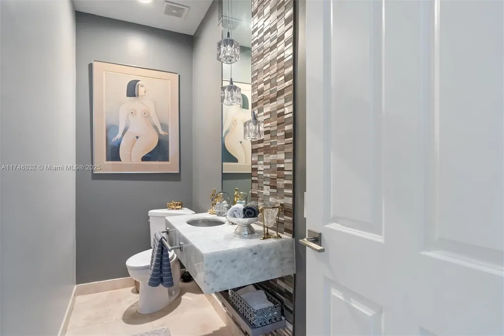 2709 NE 15th Street Fort Lauderdale FL 33304