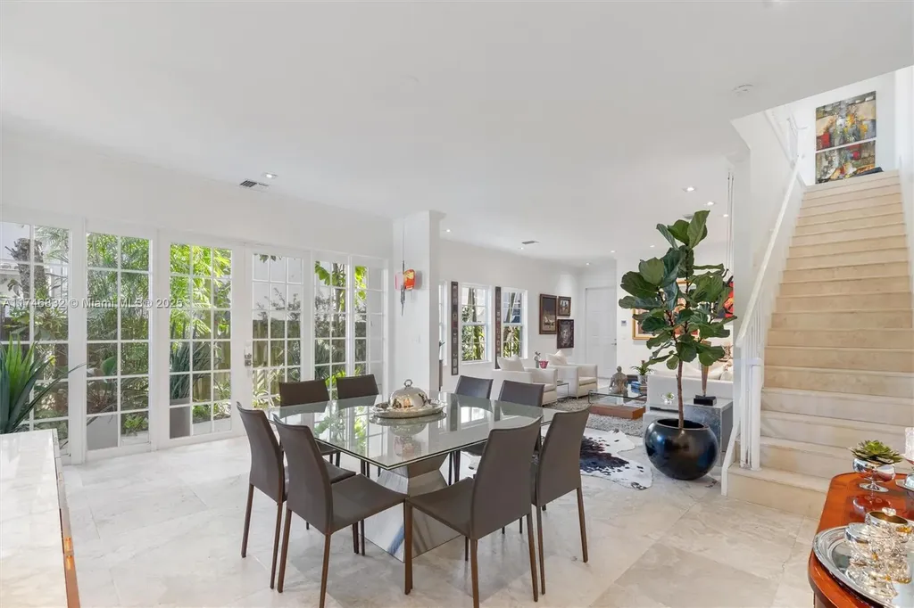 2709 NE 15th Street Fort Lauderdale FL 33304