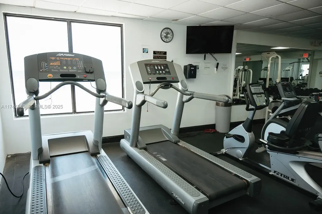 3725 S Ocean Drive Hollywood FL 33019