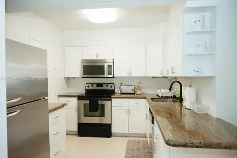 3725 S Ocean Drive Hollywood FL 33019