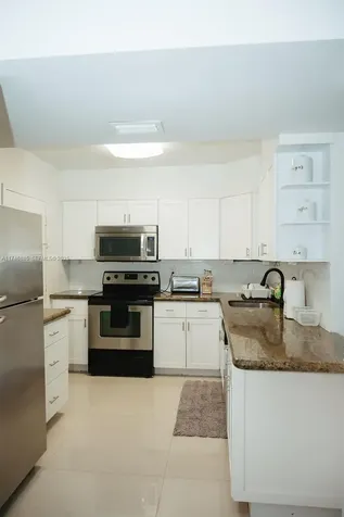 3725 S Ocean Drive Hollywood FL 33019