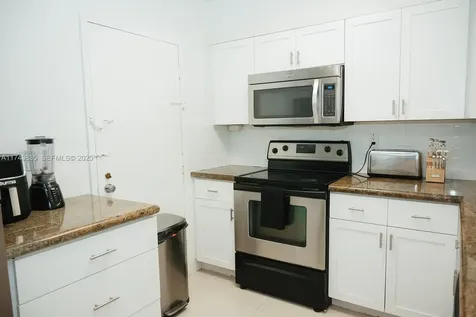 3725 S Ocean Drive Hollywood FL 33019