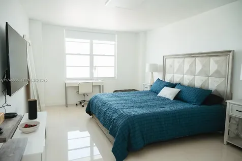 3725 S Ocean Drive Hollywood FL 33019