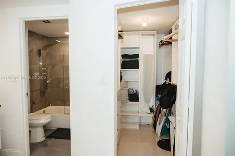 3725 S Ocean Drive Hollywood FL 33019
