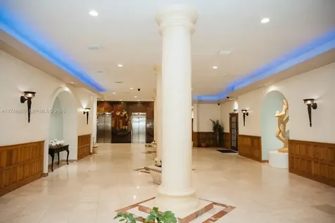 3725 S Ocean Drive Hollywood FL 33019
