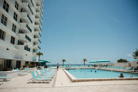 3725 S Ocean Drive Hollywood FL 33019