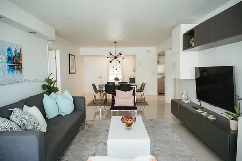 3725 S Ocean Drive Hollywood FL 33019