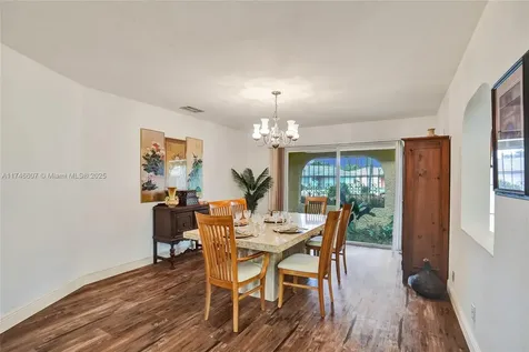 11033 NW 17th Place Coral Springs FL 33071