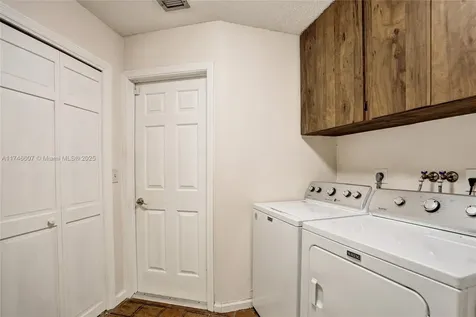 11033 NW 17th Place Coral Springs FL 33071