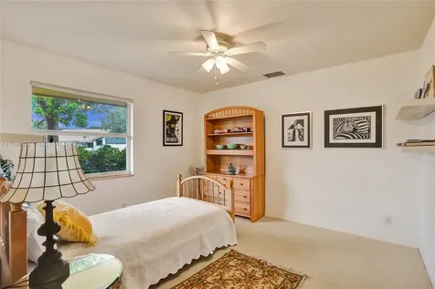11033 NW 17th Place Coral Springs FL 33071