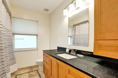 11033 NW 17th Place Coral Springs FL 33071