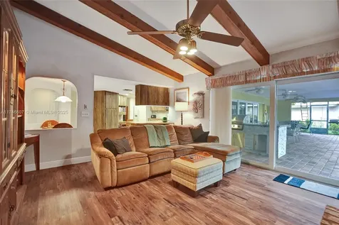 11033 NW 17th Place Coral Springs FL 33071