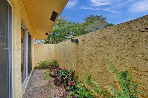 11033 NW 17th Place Coral Springs FL 33071