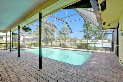 11033 NW 17th Place Coral Springs FL 33071