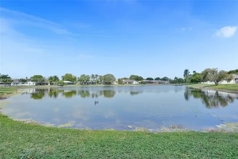 11033 NW 17th Place Coral Springs FL 33071