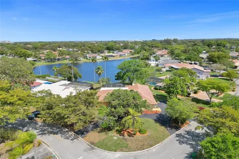 11033 NW 17th Place Coral Springs FL 33071