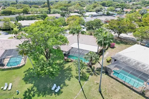 11033 NW 17th Place Coral Springs FL 33071