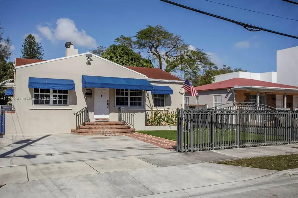 1143 SW 22nd Terrace Miami FL 33129