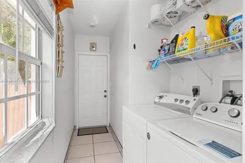 1143 SW 22nd Terrace Miami FL 33129