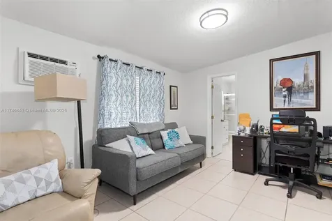 1143 SW 22nd Terrace Miami FL 33129