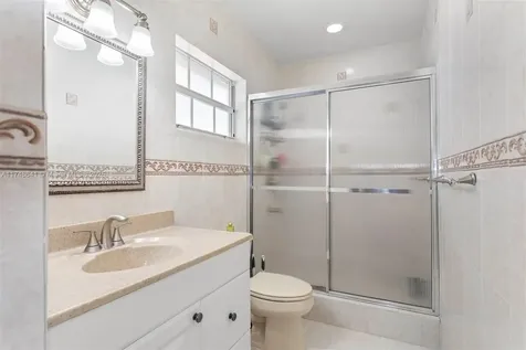 1143 SW 22nd Terrace Miami FL 33129