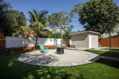 1143 SW 22nd Terrace Miami FL 33129