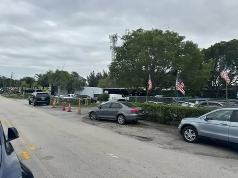 4420 Peters Road Fort Lauderdale FL 33317