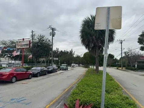 4420 Peters Road Fort Lauderdale FL 33317