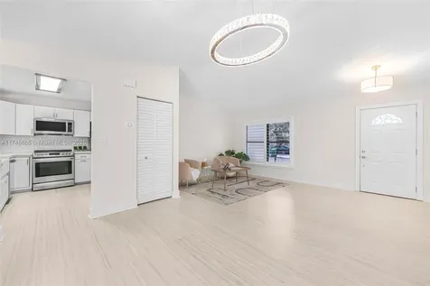 5210 SW 115th Avenue Cooper City FL 33330