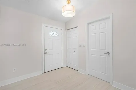 5210 SW 115th Avenue Cooper City FL 33330