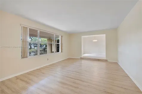 8341 SW 165th Terrace Palmetto Bay FL 33157