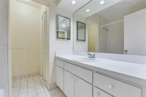 8341 SW 165th Terrace Palmetto Bay FL 33157