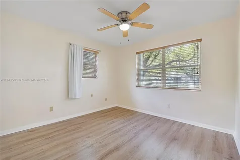 8341 SW 165th Terrace Palmetto Bay FL 33157