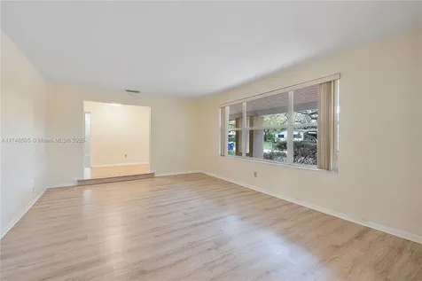 8341 SW 165th Terrace Palmetto Bay FL 33157