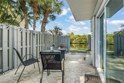 1967 NE 15th Avenue Fort Lauderdale FL 33305