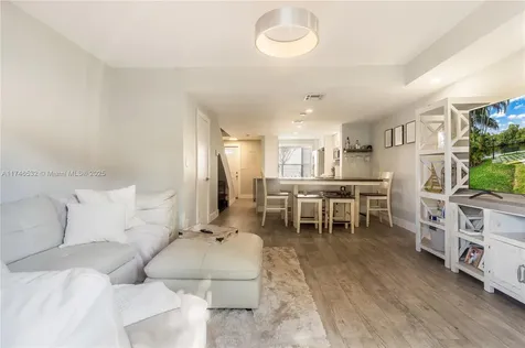 1967 NE 15th Avenue Fort Lauderdale FL 33305