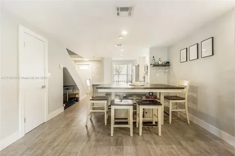 1967 NE 15th Avenue Fort Lauderdale FL 33305