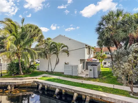 1967 NE 15th Avenue Fort Lauderdale FL 33305