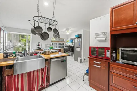 3876 Summer Chase Court Lake Worth FL 33467