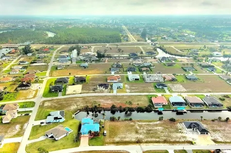 1939 NW 34th Place Cape Coral FL 33993