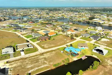 1939 NW 34th Place Cape Coral FL 33993