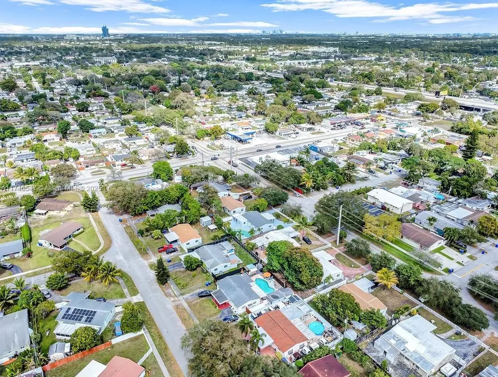 730 N 64th Avenue Hollywood FL 33024