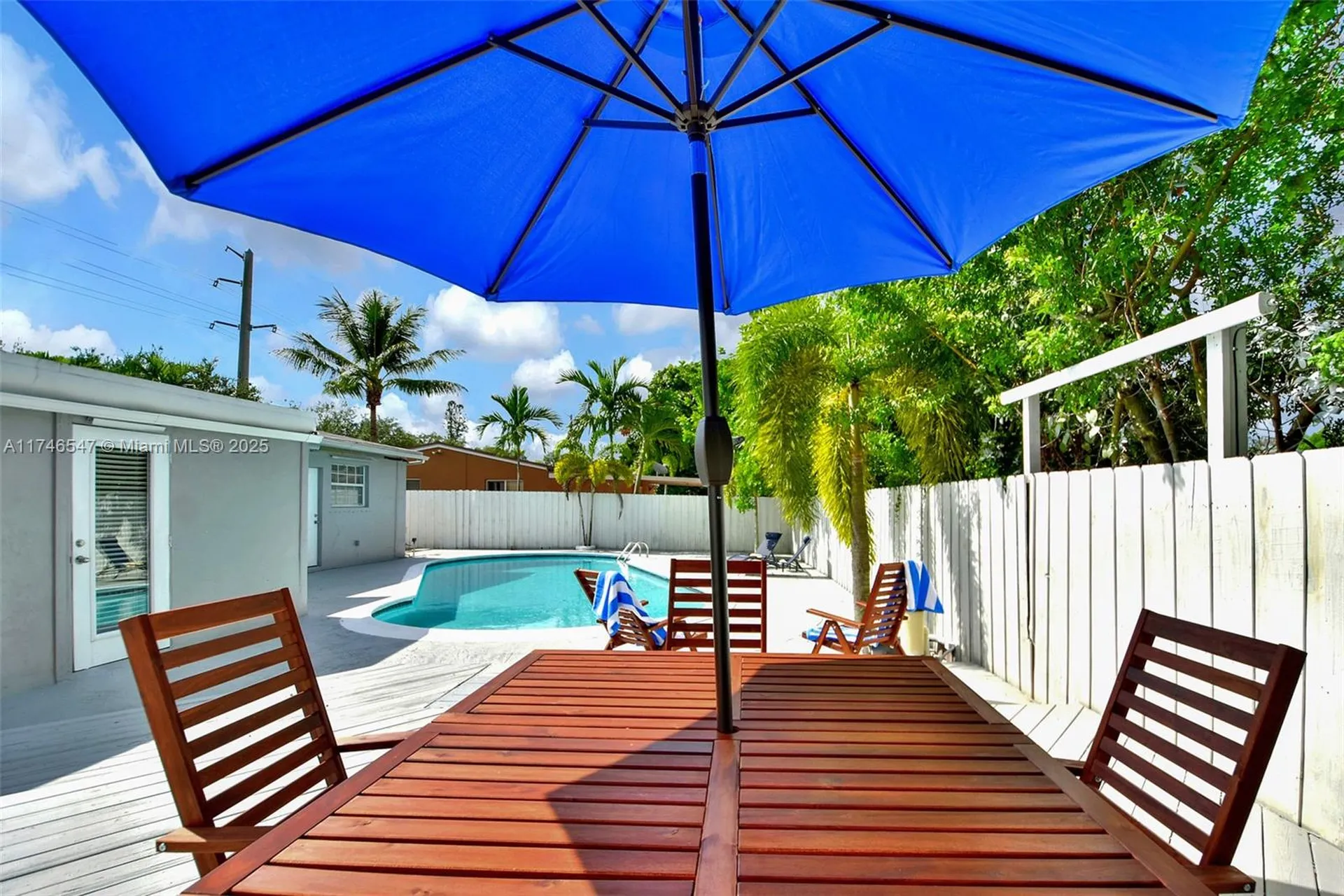 730 N 64th Avenue Hollywood FL 33024