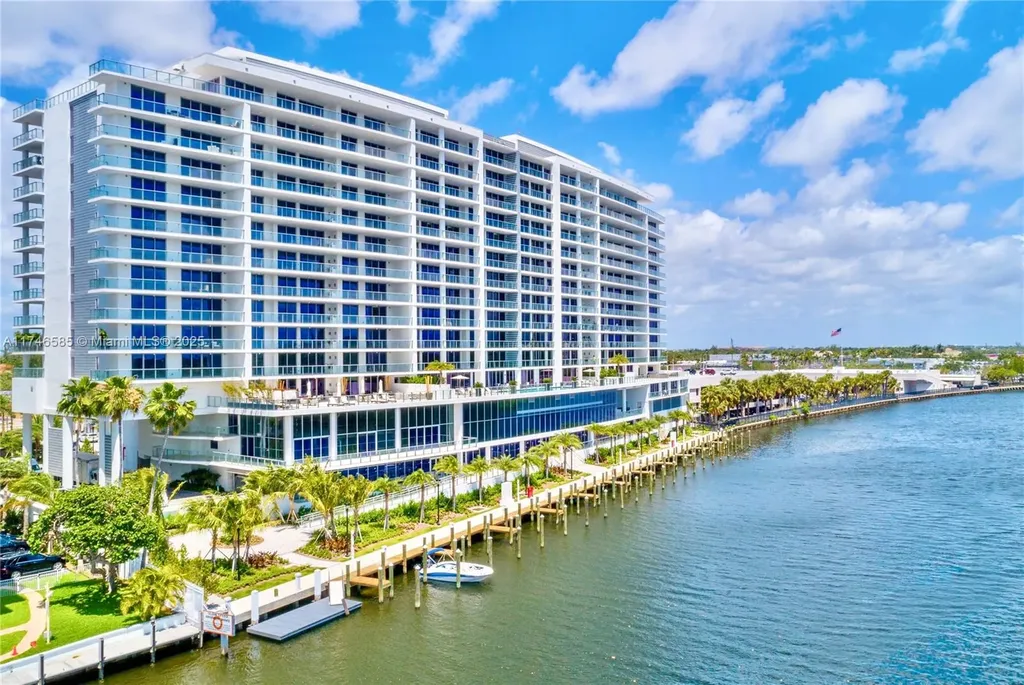 1180 N Federal Highway Fort Lauderdale FL 33304